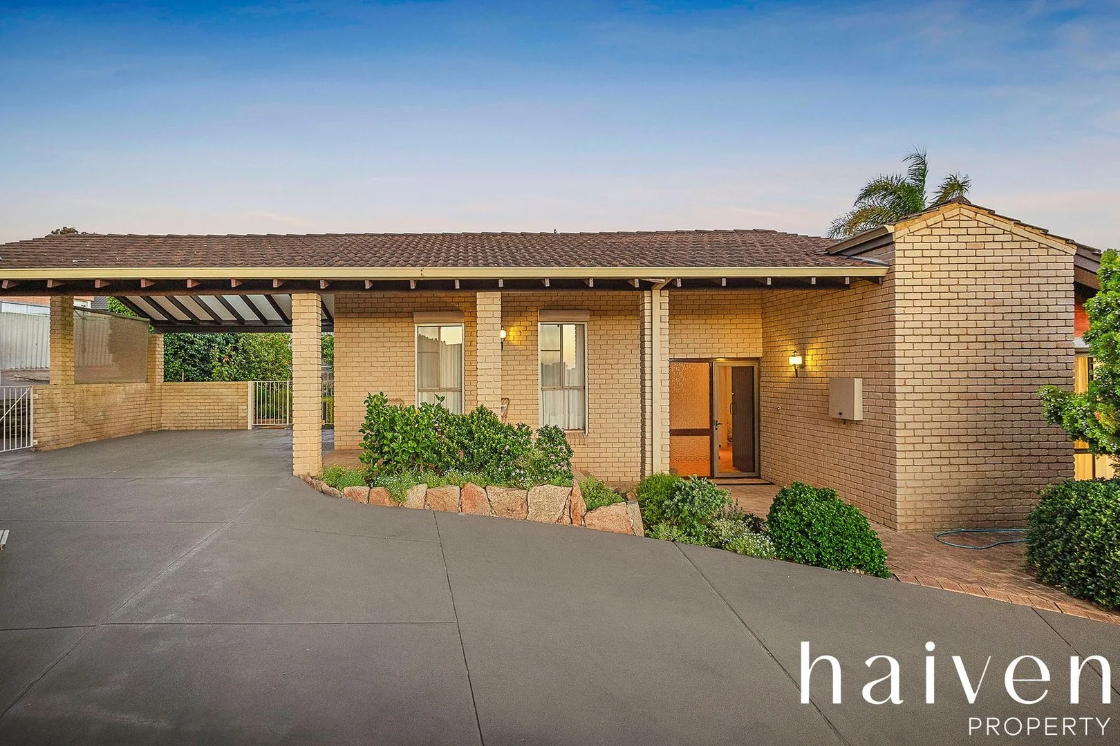 14 Pinxton Court, Carine